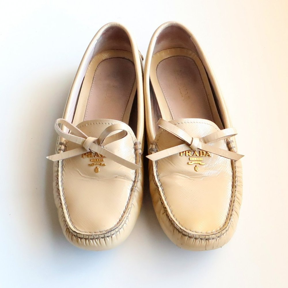 AUTHENTIC Prada Cream Leather Bow Detail Driving Loafers / Flat Slip On Shoes 7